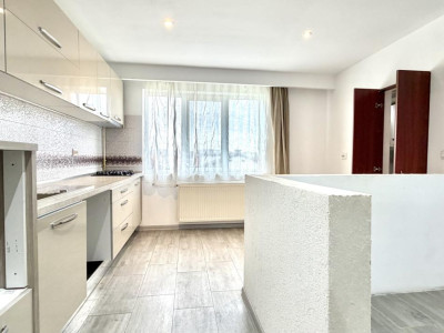 Apartamente de vanzare Floresti imagine mica 3