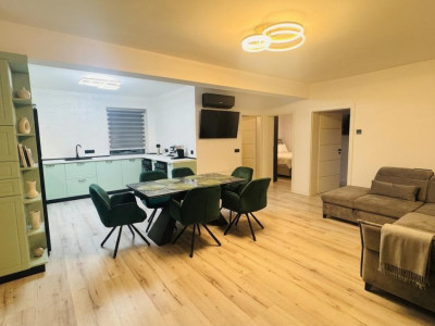 Apartament modern 3 camere de vanzare mobilat utilat 2 locuri parcare