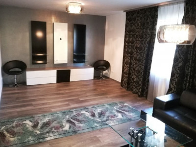 Apartament 3 camere la vila 101 mp cu parcare de vanzare -Vasile Aaron