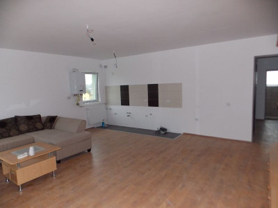 Apartament cu 3 camere de vanzare in Sibiu zona Calea Cisnadiei