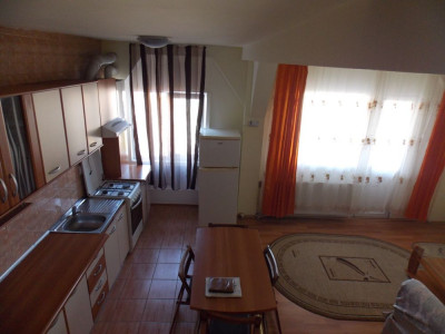 Apartament cu 3 camere de vanzare in Sibiu zona Valea Aurie